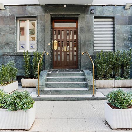 The Best Rent - Bright Two-Bedroom Apartment In Central Station Area Milan Exterior photo