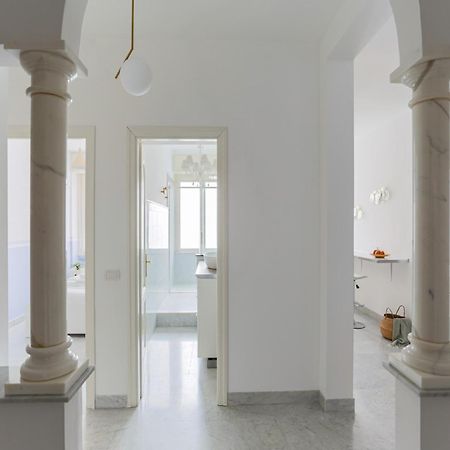The Best Rent - Bright Two-Bedroom Apartment In Central Station Area Milan Exterior photo