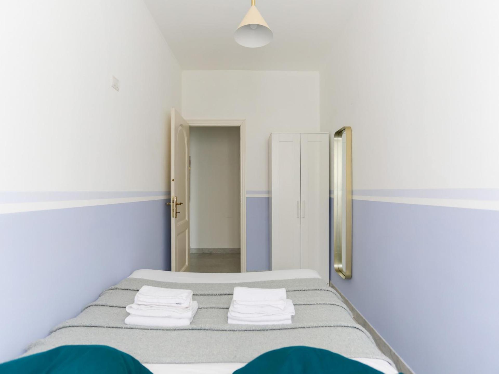 The Best Rent - Bright Two-Bedroom Apartment In Central Station Area Milan Exterior photo